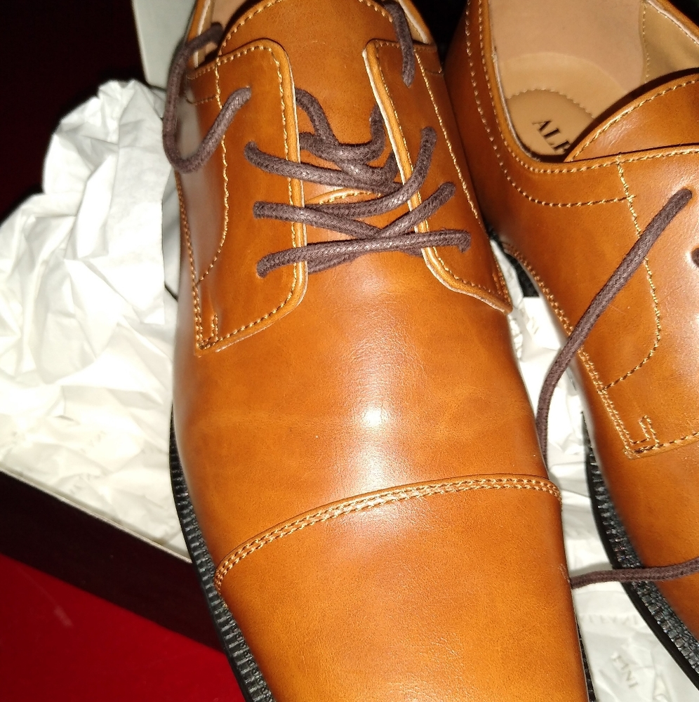 Alfani men's dress shoes - Adam tan Oxford